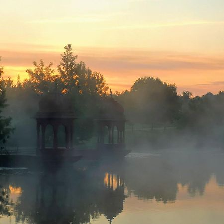 Gurudeva Bhavan Somogyvámos Zewnętrze zdjęcie